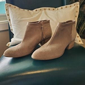 Toms booties - taupe - size 10